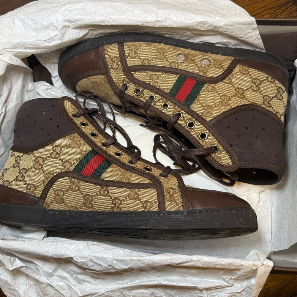 Gucci Men's Brown High-Top Sneakers - Picture 2 of 9